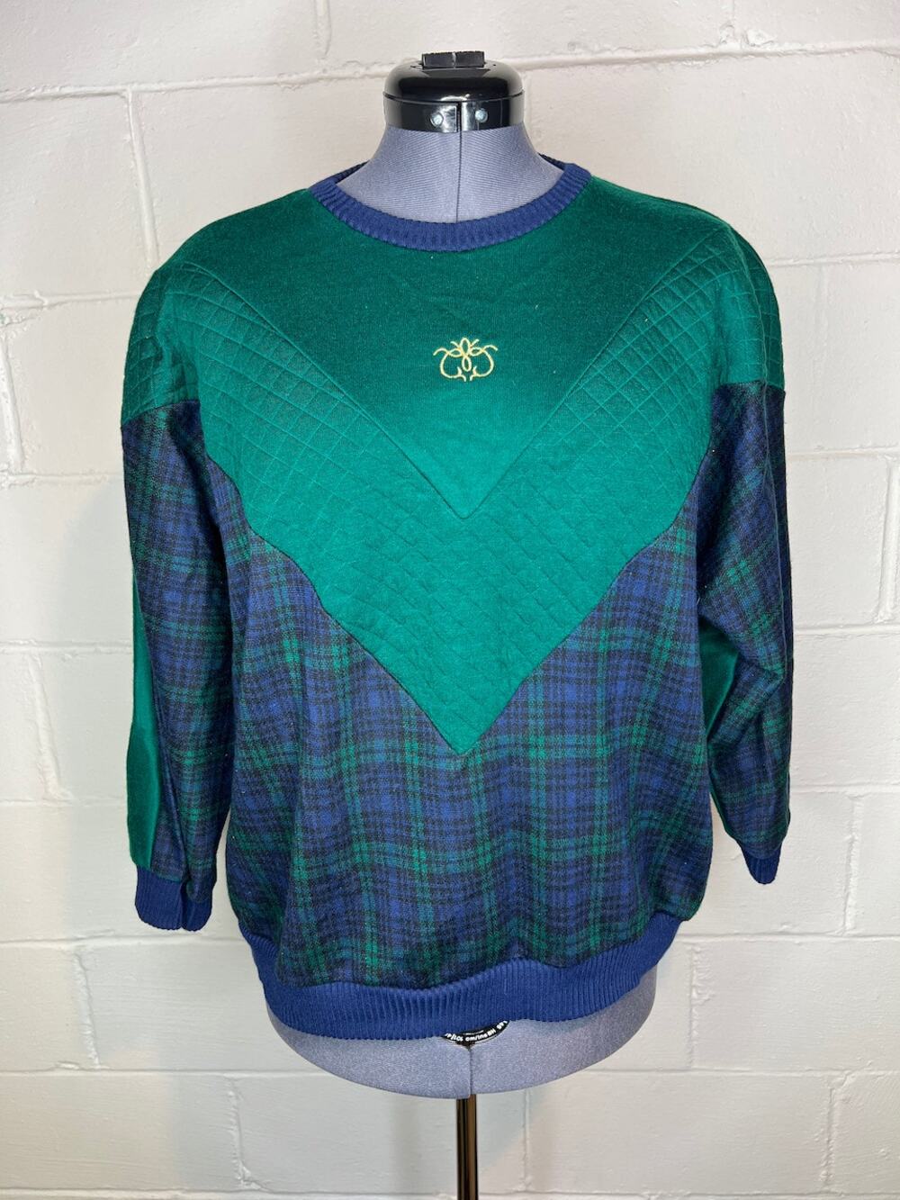 sweatshirt plaid chevron quilted green navy shoulder pads 1980s